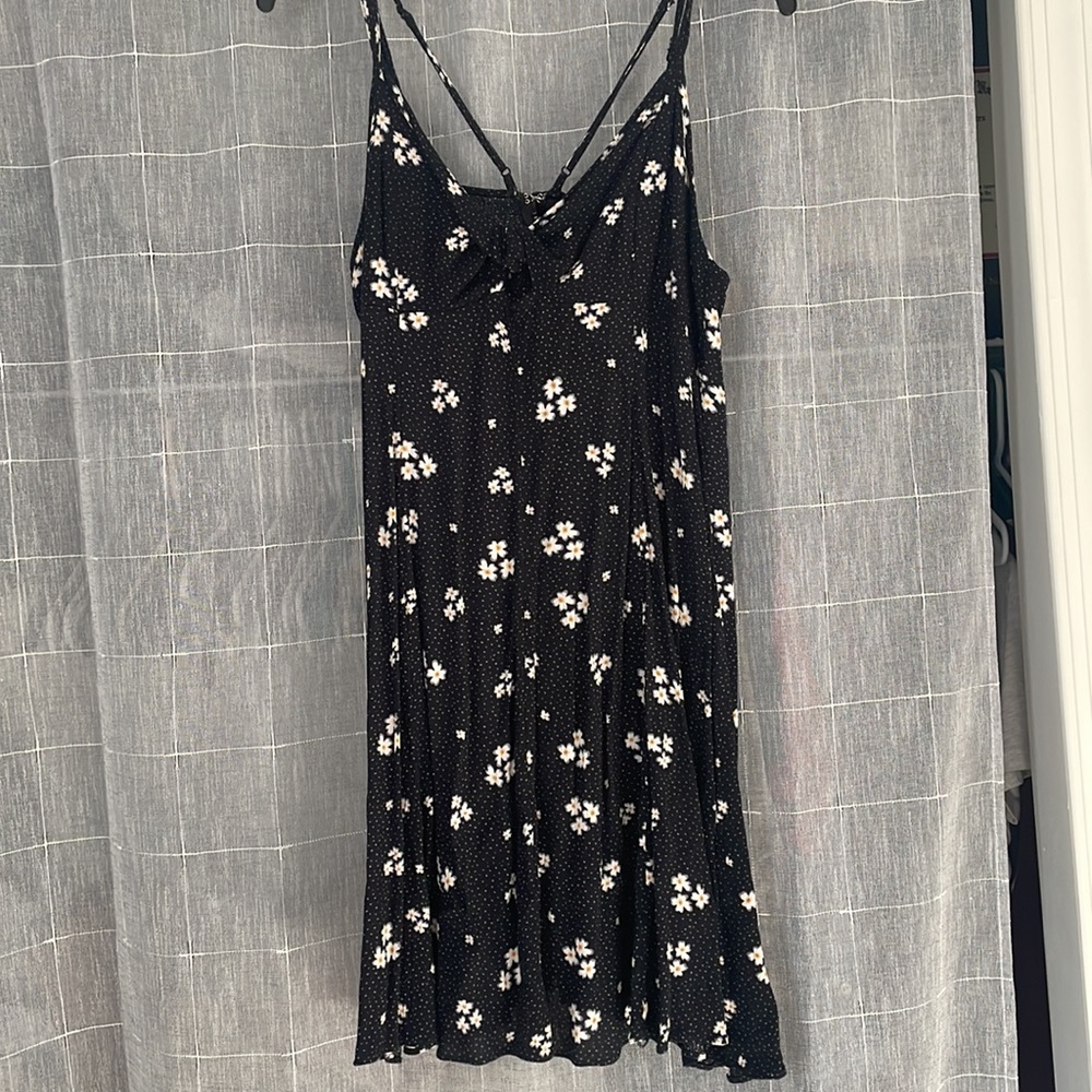 American Eagle Daisy Summer Dress